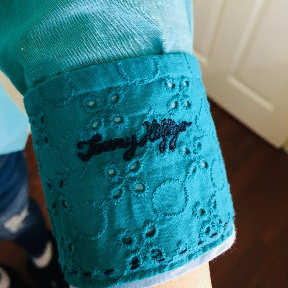 Tommy Hilfiger Womens Shirt Blue Floral Trim - Picture 4 of 8